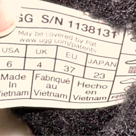 Ugg Black Bailey Bow Checker Uggplush Lining Winter Warm Slip-on Boot Size 6 - Picture 6 of 9